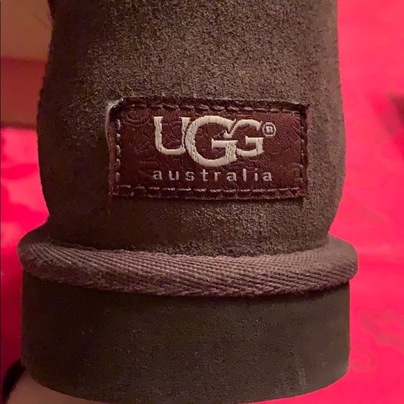 UGG Boots - Picture 2 of 5